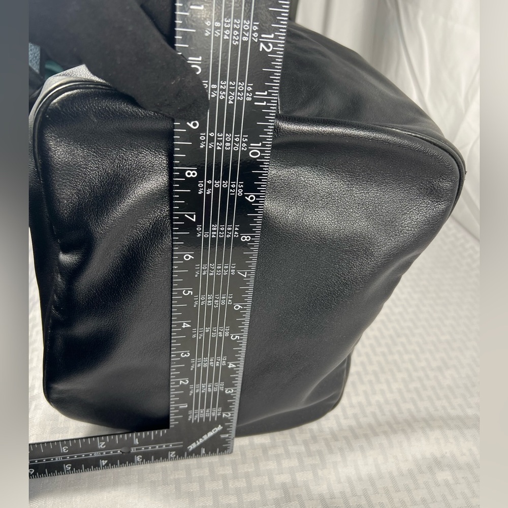 4903: Longchamp Le Foulonné Black Leather Weekender Duffel Travel Bag - Picture 15 of 16